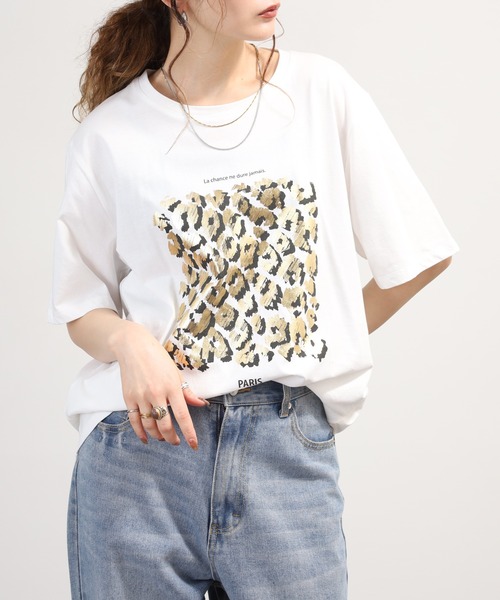 EGLANTINE(エグランティーヌ)の「EGLANTINE レオパード箔プリント半袖カットソー(Tシャツ/カットソー・レディース・カーキ/ブラック/オフホワイト・40)」の11枚目の写真