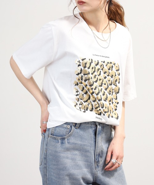 EGLANTINE(エグランティーヌ)の「EGLANTINE レオパード箔プリント半袖カットソー(Tシャツ/カットソー・レディース・カーキ/ブラック/オフホワイト・40)」の12枚目の写真