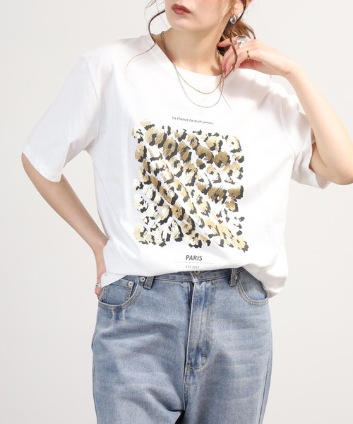 EGLANTINE(エグランティーヌ)の「EGLANTINE レオパード箔プリント半袖カットソー(Tシャツ/カットソー・レディース・カーキ/ブラック/オフホワイト・40)」の13枚目の写真
