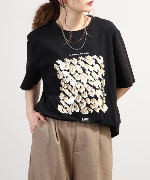 EGLANTINE(エグランティーヌ)の「EGLANTINE レオパード箔プリント半袖カットソー(Tシャツ/カットソー・レディース・カーキ/ブラック/オフホワイト・40)」の20枚目の写真