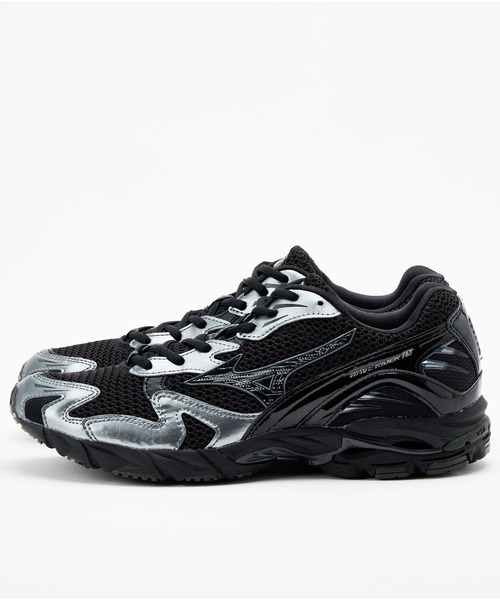 MIZUNO（ミズノ　）の「MIZUNO ミズノ WAVE RIDER 10 ウェーブ ライダー D1GA261601（スニーカー・メンズ・ブラック×グレー・27.5cm/26.5cm/24.5cm/23.5cm/28.0cm/27.0cm/26.0cm/25.0cm/24.0cm/23.0cm）」の2枚目の写真