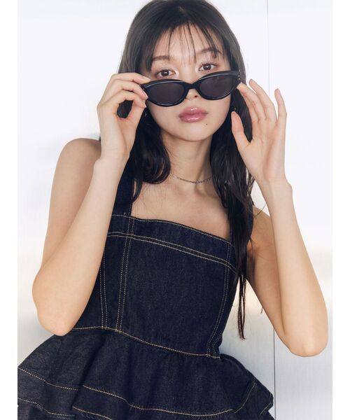 LAGUNAMOON（ラグナムーン）の「デニムペプラムキャミソール ビスチェ レイヤードトップス セットアップ（キャミソール・レディース・ライトブルー/ブラック/インディゴブルー・FREE）」の5枚目の写真