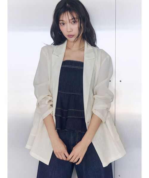 LAGUNAMOON（ラグナムーン）の「デニムペプラムキャミソール ビスチェ レイヤードトップス セットアップ（キャミソール・レディース・ライトブルー/ブラック/インディゴブルー・FREE）」の11枚目の写真