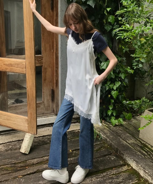 Birthday room(バースデイルーム)の「レースサテンアシメキャミOP/Lace satin asymmetrical camisole dress(ワンピース・レディース・オフホワイト/ブラック・FREE)」の20枚目の写真