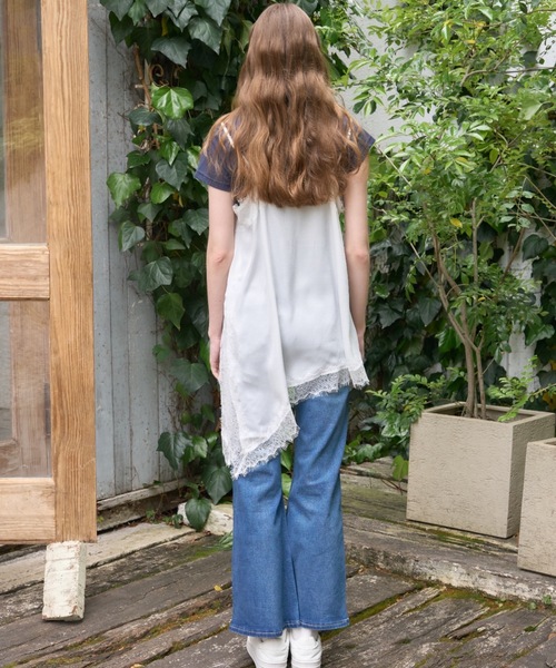 Birthday room(バースデイルーム)の「レースサテンアシメキャミOP/Lace satin asymmetrical camisole dress(ワンピース・レディース・オフホワイト/ブラック・FREE)」の7枚目の写真