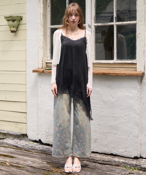 Birthday room(バースデイルーム)の「レースサテンアシメキャミOP/Lace satin asymmetrical camisole dress(ワンピース・レディース・オフホワイト/ブラック・FREE)」の11枚目の写真