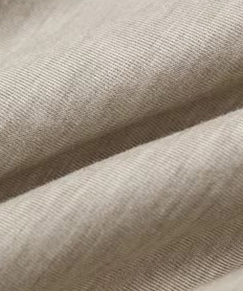 Fano Studios(ファノ ストゥディオズ)の「フェイクレイヤード ドレープネック タンクトップ FC26S062【Fano Studios】【2026SS】(Tシャツ/カットソー・レディース・ベージュ・S/M/L)」の13枚目の写真