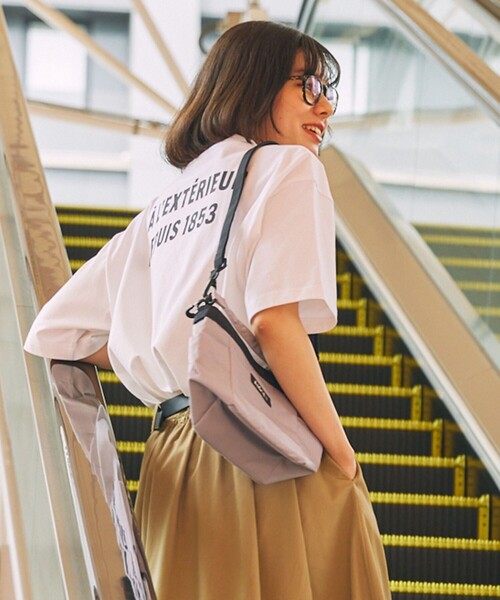 AIGLE（エーグル）の「AIGLE オーバーサイズバックプリントロゴ 半袖Tシャツ（Tシャツ/カットソー・メンズ・パープル/ベージュ/チャコール/ホワイト/ダークグリーン/グレイッシュブルー・M/L/XS/S/XXS）」の14枚目の写真