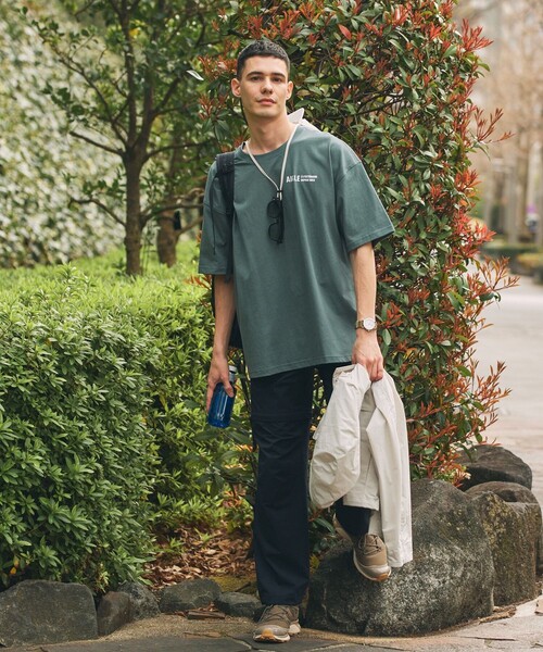 AIGLE（エーグル）の「AIGLE オーバーサイズバックプリントロゴ 半袖Tシャツ（Tシャツ/カットソー・メンズ・パープル/ベージュ/チャコール/ホワイト/ダークグリーン/グレイッシュブルー・M/L/XS/S/XXS）」の19枚目の写真