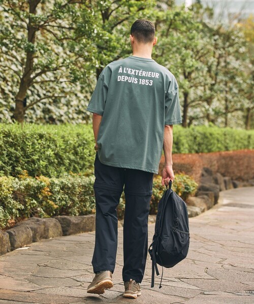 AIGLE（エーグル）の「AIGLE オーバーサイズバックプリントロゴ 半袖Tシャツ（Tシャツ/カットソー・メンズ・パープル/ベージュ/チャコール/ホワイト/ダークグリーン/グレイッシュブルー・M/L/XS/S/XXS）」の22枚目の写真