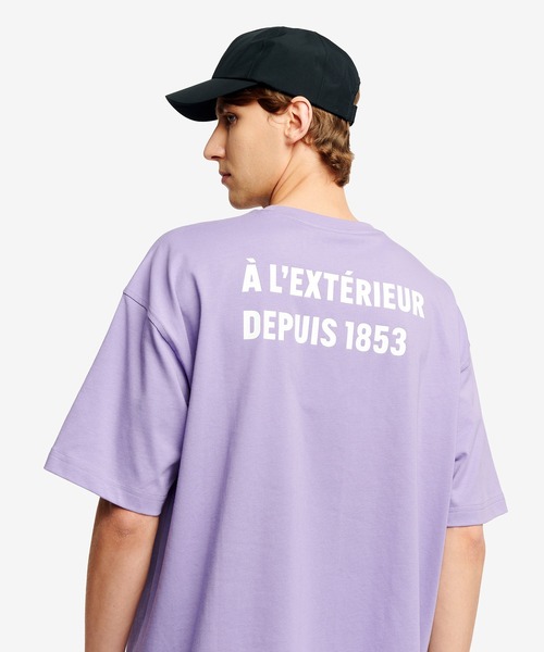 AIGLE（エーグル）の「AIGLE オーバーサイズバックプリントロゴ 半袖Tシャツ（Tシャツ/カットソー・メンズ・パープル/ベージュ/チャコール/ホワイト/ダークグリーン/グレイッシュブルー・M/L/XS/S/XXS）」の6枚目の写真