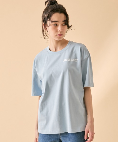 AIGLE（エーグル）の「AIGLE オーバーサイズバックプリントロゴ 半袖Tシャツ（Tシャツ/カットソー・メンズ・パープル/ベージュ/チャコール/ホワイト/ダークグリーン/グレイッシュブルー・M/L/XS/S/XXS）」の7枚目の写真