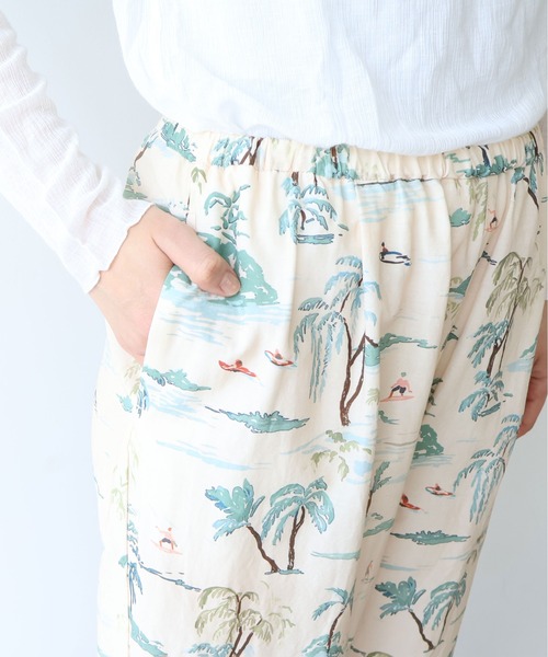 yuni(ユニ )の「Island print relax pants(その他パンツ・レディース・ベージュ/ピンク・FREE)」の16枚目の写真