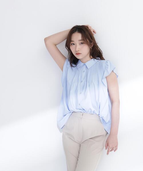 NATURAL BEAUTY BASIC（ナチュラルビューティーベーシック）の「プリーツフリルスリーブシャツ（シャツ/ブラウス・レディース・ブルー/オフホワイト/イエロー・ﾌﾘ-）」の4枚目の写真
