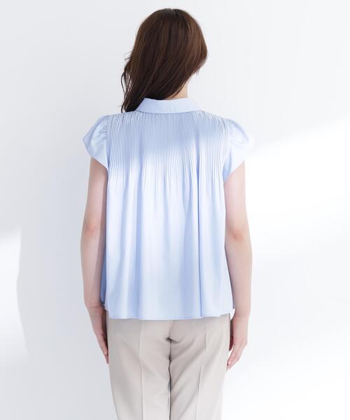 NATURAL BEAUTY BASIC（ナチュラルビューティーベーシック）の「プリーツフリルスリーブシャツ（シャツ/ブラウス・レディース・ブルー/オフホワイト/イエロー・ﾌﾘ-）」の9枚目の写真