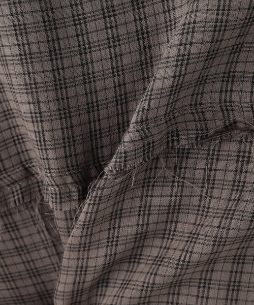 JOINT WORKS（ジョイントワークス）の「カットオフ シアーシャツ / J Cutoff Sheer Shirt（シャツ/ブラウス・メンズ・アイボリー/チャコールグレー・MEDIUM/LARGE）」の4枚目の写真