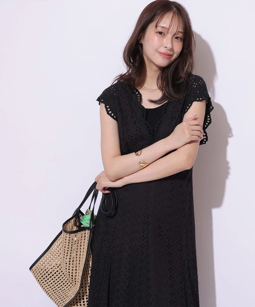 Mystrada(マイストラーダ)の「カットワークワンピース(ワンピース・レディース・ホワイト/ピンク/レッド/ブラック・36/38)」の9枚目の写真