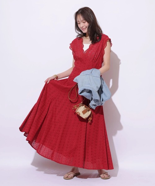 Mystrada(マイストラーダ)の「カットワークワンピース(ワンピース・レディース・ホワイト/ピンク/レッド/ブラック・36/38)」の18枚目の写真