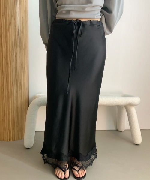 FREE STYLISTS(フリー スタイリスト)の「YUGA_YGMC Korean-style satin lace skirt(スカート・レディース・ホワイト/ブラック・FREE)」の7枚目の写真