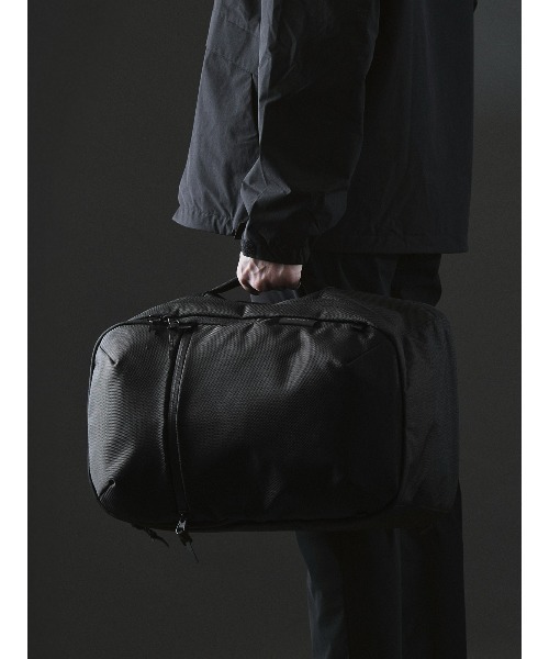 WEXLEY(ウェクスレイ)の「TWL STRUCTURED / 30L Multifunction Pack(ビジネスバッグ・メンズ・ブラック・ONE SIZE)」の19枚目の写真