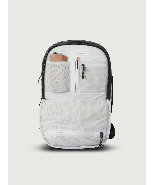 WEXLEY(ウェクスレイ)の「TWL STRUCTURED / 30L Multifunction Pack(ビジネスバッグ・メンズ・ブラック・ONE SIZE)」の14枚目の写真