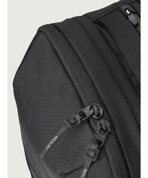 WEXLEY（ウェクスレイ）の「TWL STRUCTURED / 30L Multifunction Pack（ビジネスバッグ・メンズ・ブラック・ONE SIZE）」の7枚目の写真