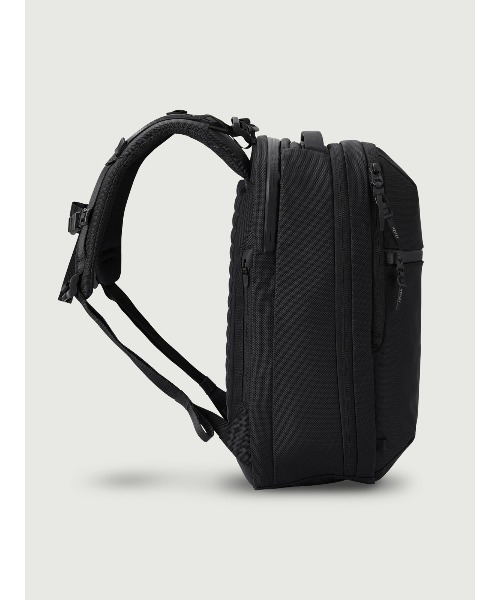 WEXLEY（ウェクスレイ）の「TWL STRUCTURED / 30L Multifunction Pack（ビジネスバッグ・メンズ・ブラック・ONE SIZE）」の5枚目の写真