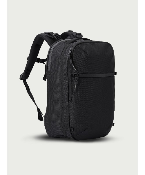 WEXLEY(ウェクスレイ)の「TWL STRUCTURED / 30L Multifunction Pack(ビジネスバッグ・メンズ・ブラック・ONE SIZE)」の4枚目の写真