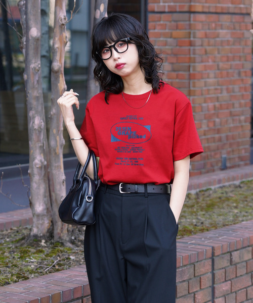 Chillfar(チルファー)の「アソートロゴデザインTシャツ(Tシャツ/カットソー・レディース・ホワイト系/ホワイト系1/ホワイト系2/レッド系/レッド系1/ネイビー系3/ブラウン系1/ブルー/ネイビー系/ホワイト系3/チャコール/イエロー/イエロー系/ブルー系/イエロー系1/ブルー系1/ホワイト/レッド/ネイビー系1/ブラウン/ホワイト系4・FREE)」の21枚目の写真