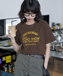 Chillfar（チルファー）の「アソートロゴデザインTシャツ（Tシャツ/カットソー）」