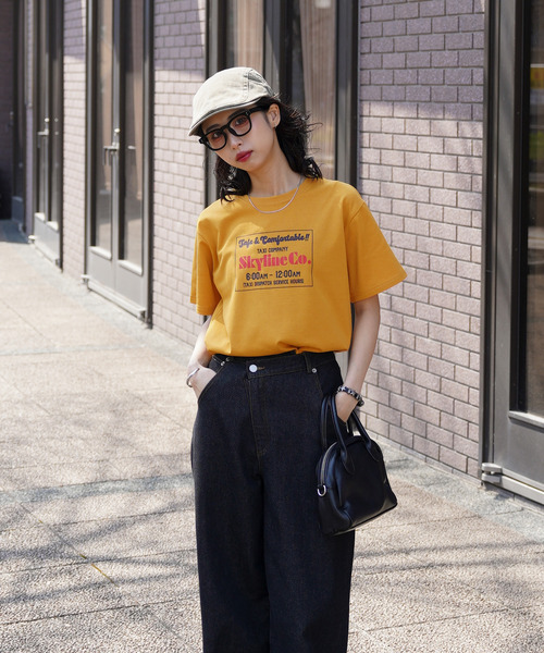 Chillfar(チルファー)の「アソートロゴデザインTシャツ(Tシャツ/カットソー・レディース・ホワイト系/ホワイト系1/ホワイト系2/レッド系/レッド系1/ネイビー系3/ブラウン系1/ブルー/ネイビー系/ホワイト系3/チャコール/イエロー/イエロー系/ブルー系/イエロー系1/ブルー系1/ホワイト/レッド/ネイビー系1/ブラウン/ホワイト系4・FREE)」の16枚目の写真