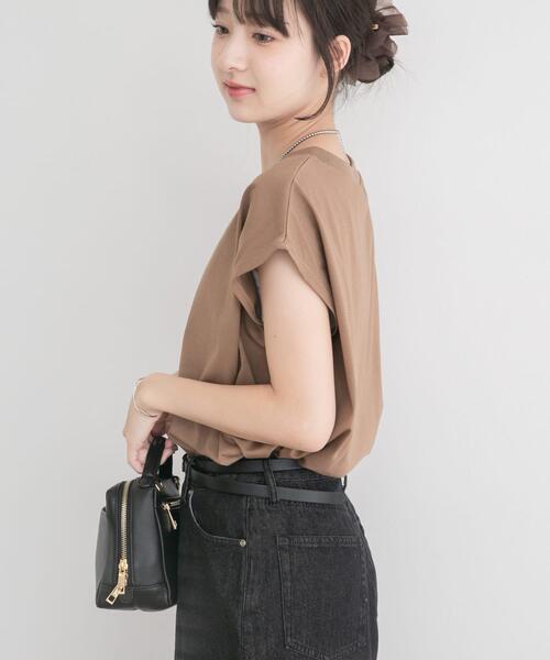 ITEMS URBANRESEARCH(アイテムズ アーバンリサーチ)の「『接触冷感/UVカット』クルーネックノースリTシャツ(Tシャツ/カットソー・レディース・ブラック/ライトブラウン/ホワイト/ホワイト系その他・FREE)」の7枚目の写真