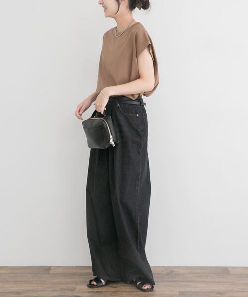 ITEMS URBANRESEARCH(アイテムズ アーバンリサーチ)の「『接触冷感/UVカット』クルーネックノースリTシャツ(Tシャツ/カットソー・レディース・ブラック/ライトブラウン/ホワイト/ホワイト系その他・FREE)」の8枚目の写真