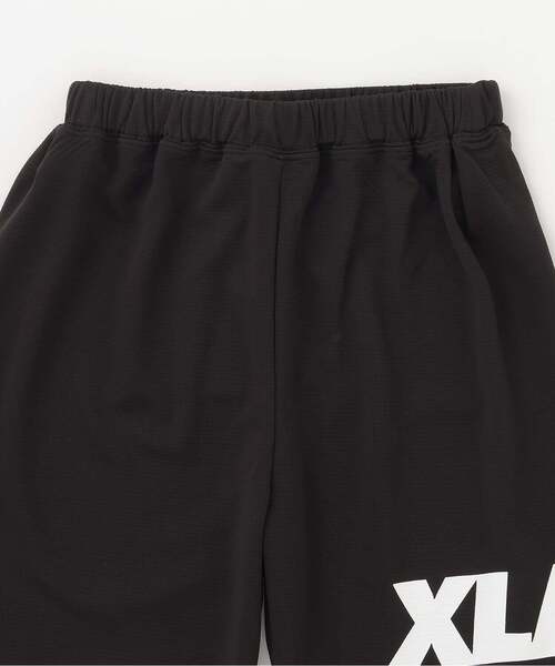 XLARGE KIDS（エクストララージキッズ）の「【吸水速乾・UV】サイドロゴ ショートパンツ（その他パンツ・キッズ・ライトブルー/ブラック/グリーン・100cm/130cm/140cm/120cm/110cm）」の5枚目の写真