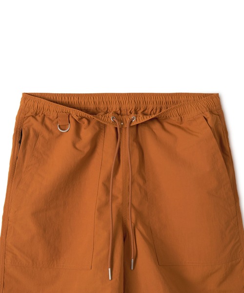 Pacific PICKLE CLUB(パシフィックピックルクラブ)の「TAION × PPC NON DOWN MOUNTAIN W-POCKET SHORTS(その他パンツ・メンズ・グレー/ブルー/ブラウン・S/M/L)」の6枚目の写真