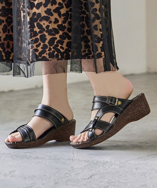 Fashion Letter（ファッションレター）の「日本製 2wayダブルベルト ヴィーガンレザー ウェッジサボサンダル 痛くないサンダル（サンダル・レディース・ダークブラウン/ブロンズ/キャメル/ブルー/ブラック・LL/L/M/S）」の9枚目の写真