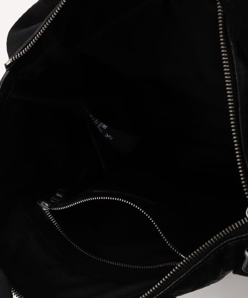 ALLSAINTS(オールセインツ)の「KEI LEATHER MULTI-USE BACKPACK | KEI レザー マルチユース バックパック(バックパック/リュック・メンズ・ブラック・ONE SIZE)」の11枚目の写真