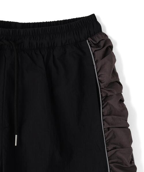Torenia(トレニア)の「Torenia/トレニア/Shirring Short Pants(その他パンツ・レディース・ブラック・F)」の4枚目の写真