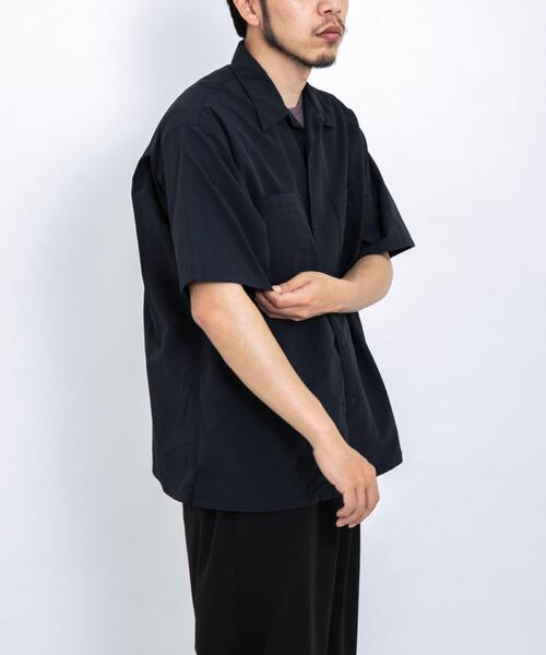EKAL(エカル)の「『UR TECH/撥水/UVカット』ナイロンタッサーオープンカラーシャツ(シャツ/ブラウス・メンズ・ネイビー/ブラウン/グレー系その他・LARGE/MEDIUM)」の18枚目の写真