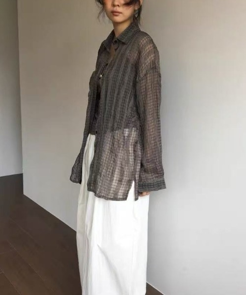 Lis ardent（リスアルダン）の「【2color】抜け感シアーチェック ルーズ長袖シャツ / 韓国シアーシャツ（シャツ/ブラウス・レディース・ライトベージュ/ブラック・M）」の17枚目の写真