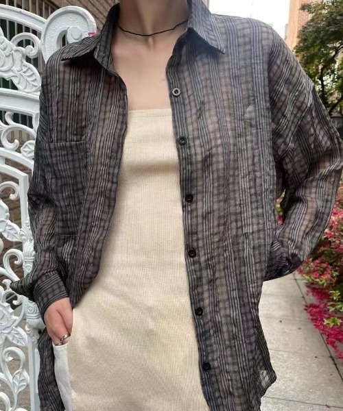 Lis ardent（リスアルダン）の「【2color】抜け感シアーチェック ルーズ長袖シャツ / 韓国シアーシャツ（シャツ/ブラウス・レディース・ライトベージュ/ブラック・M）」の8枚目の写真