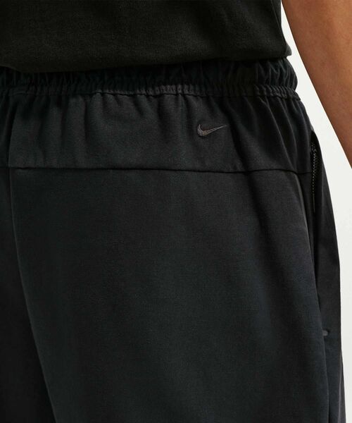 NIKE(ナイキ)の「ナイキ Tech メンズ Dri-FIT ショリ ニット ショートパンツ / Nike Tech Men's Dri-FIT Shori Knit Shorts IF1126-010 Black(その他パンツ・メンズ・ブラック・XL/S/M/L/2XL)」の3枚目の写真