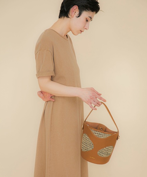 LE VERNIS(ル・ベルニ)の「LE VERNIS(ル・ベルニ)Hole digging bucket bag(ハンドバッグ・レディース・ブラウン/ブラック・FREE)」の11枚目の写真