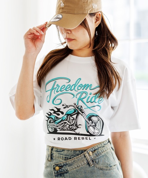 attagirl(アタガール)の「オーバーサイズバイクプリントTシャツ(Tシャツ/カットソー・レディース・グレー/ホワイト/ピンク・L/M)」の8枚目の写真