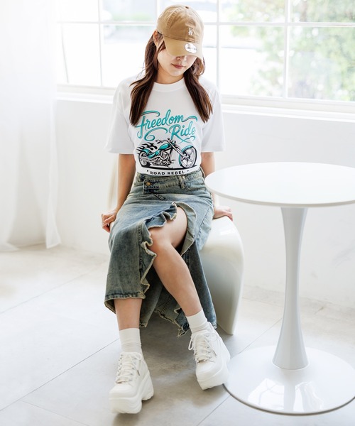 attagirl(アタガール)の「オーバーサイズバイクプリントTシャツ(Tシャツ/カットソー・レディース・グレー/ホワイト/ピンク・L/M)」の16枚目の写真