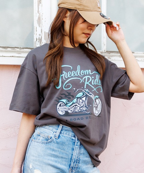 attagirl(アタガール)の「オーバーサイズバイクプリントTシャツ(Tシャツ/カットソー・レディース・グレー/ホワイト/ピンク・L/M)」の19枚目の写真