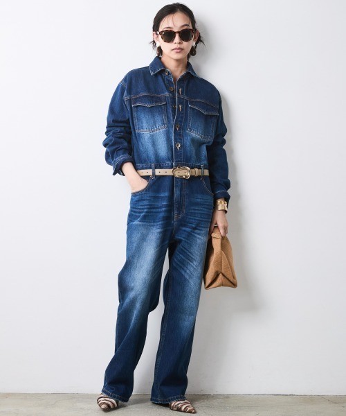 CHIC STYLE(シックスタイル)の「綿100%デニムジャンプスーツ<大きいサイズ有>シックスタイル(つなぎ/オールインワン・レディース・ブルー系・LL/L/M/5L/4L/3L)」の8枚目の写真