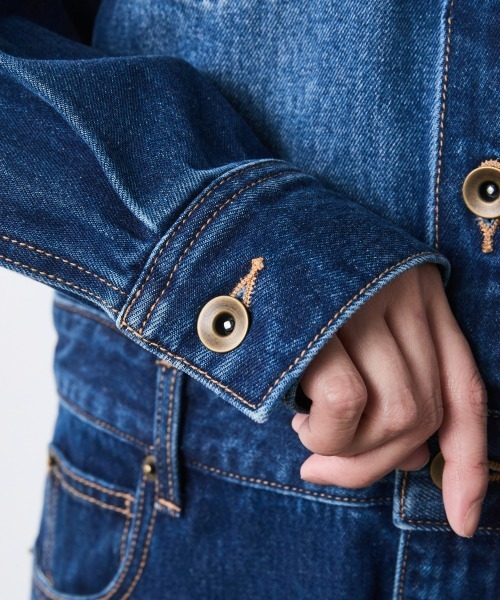 CHIC STYLE(シックスタイル)の「綿100%デニムジャンプスーツ<大きいサイズ有>シックスタイル(つなぎ/オールインワン・レディース・ブルー系・LL/L/M/5L/4L/3L)」の17枚目の写真