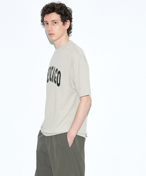 coca(coca)(コカ)の「ライトエンボスプリント半袖Tシャツ(Tシャツ/カットソー・メンズ・ライトグレー/ブラック・L/XL/M)」の4枚目の写真
