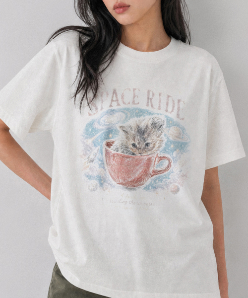 Between A and B（ビトウィーンエイアンドビー）の「スペースライドキャットルーズフィットTシャツ[ホワイト]（Tシャツ/カットソー・レディース・ホワイト・FREE）」の5枚目の写真